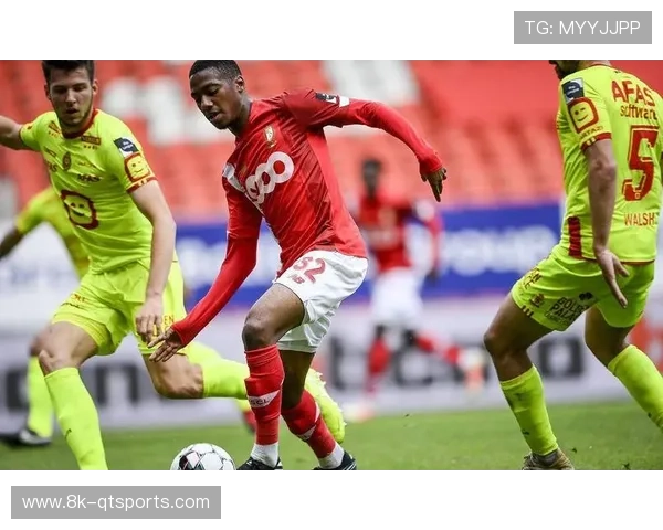 亚特兰大2-0维罗纳，巩固欧战席位